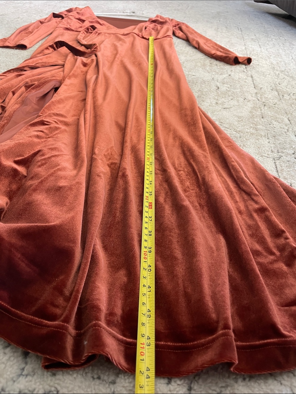 Fall Velvet Wrap dress - Picture 16 of 17